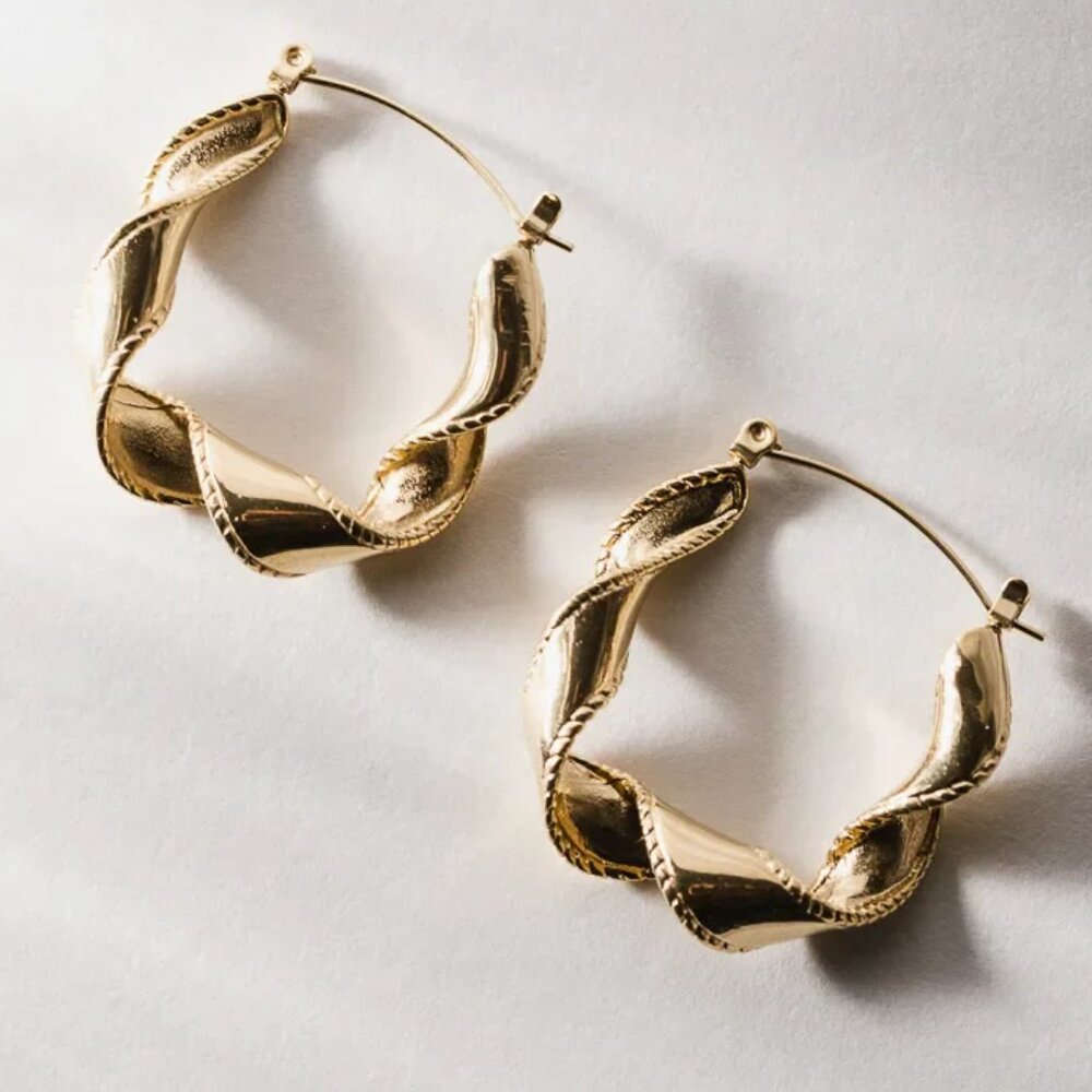 FRANCES GOLD TWISTED HOOP EARRINGS/NWT